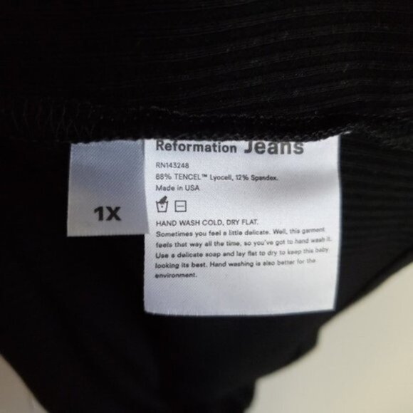 Reformation Canyon Top in Black size 1X NWT - Picture 11 of 11
